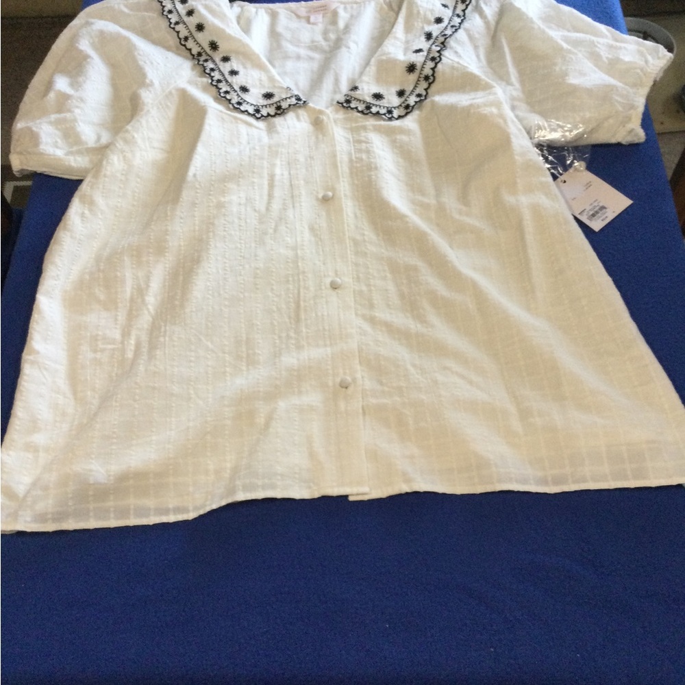 Lauren Conrad blouse